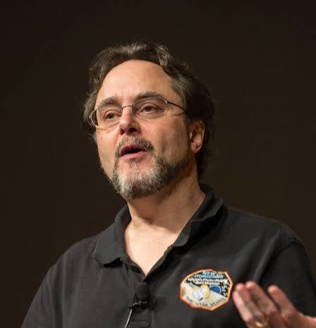 Andrew L. Chaikin